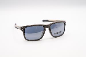 Oakley Holbrook
