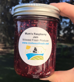 Mums Raspberry Jam  (250ml jar)
