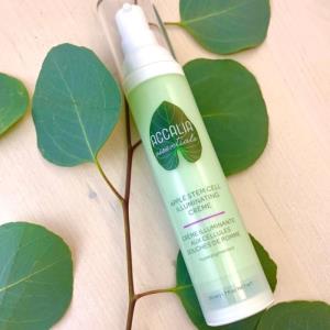 Apple Stem Cell Illuminating Creme