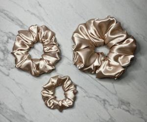 Campagne Satin Scrunchie
