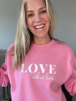LOVE WITHOUT LIMITS | CREWNECK