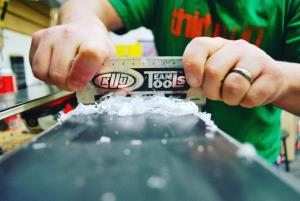 Ski & Snowboard Waxing