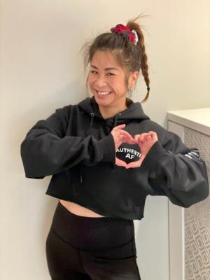 AUTHENTIC AF | BLACK CROPPED HOODIE