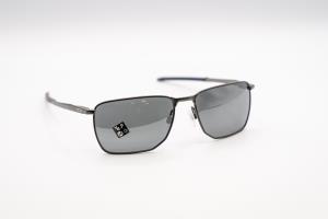 Oakley Ejector