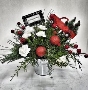 Flower Arrangement - Comin' Home for Christmas